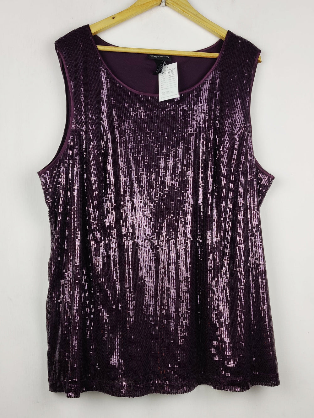 Buy online pre-used pre-loved 100% authentic & Original branded Maggie Barnes (PW-1435) available in Pakistan. Top international brands avilable.