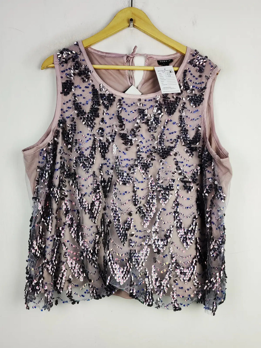 Buy online pre-used pre-loved 100% authentic & Original branded Torrid (PW-144) available in Pakistan. Top international brands avilable.