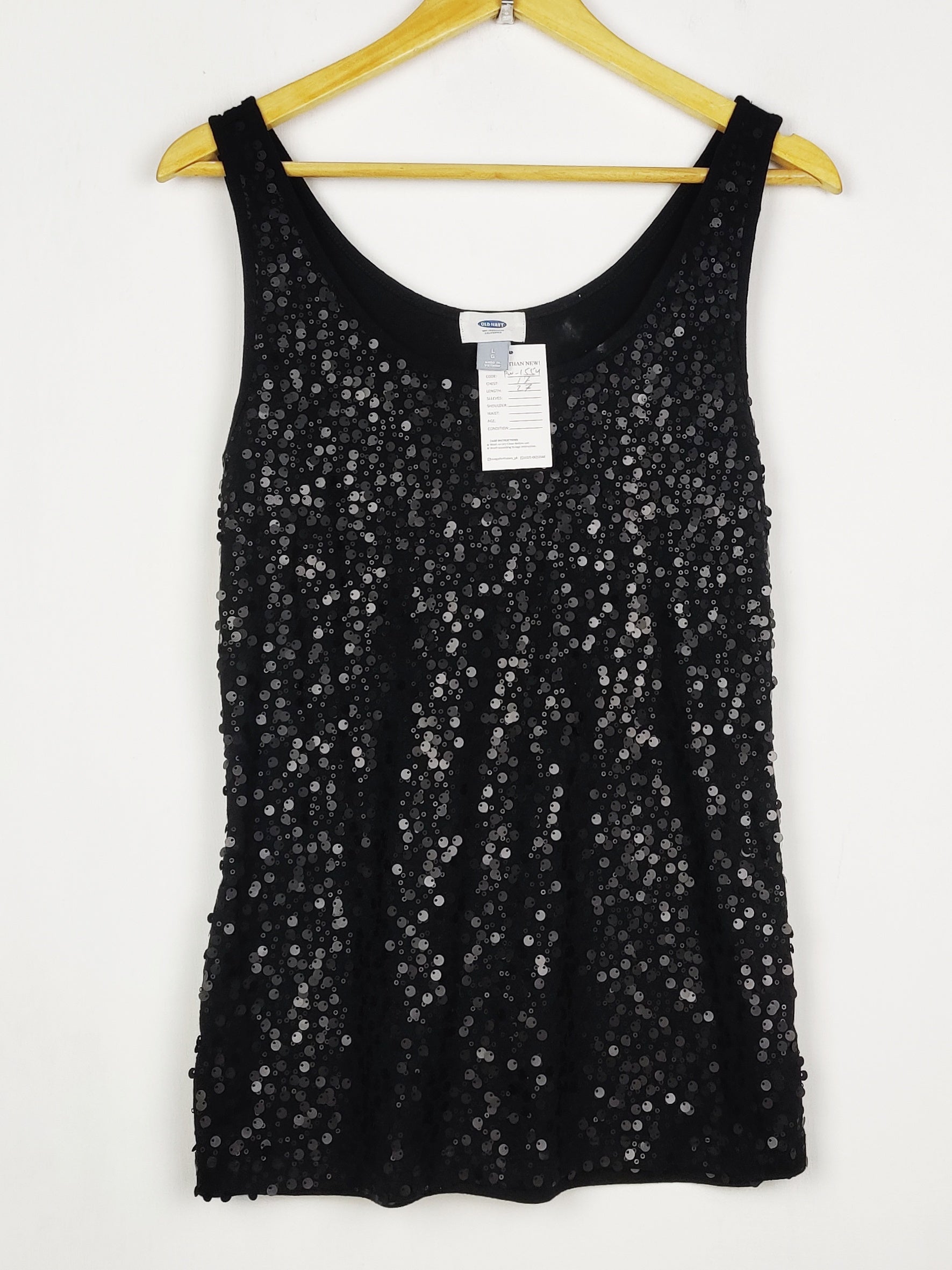Buy online pre-used pre-loved 100% authentic & Original branded Old Navy (PW-1554) available in Pakistan. Top international brands avilable.