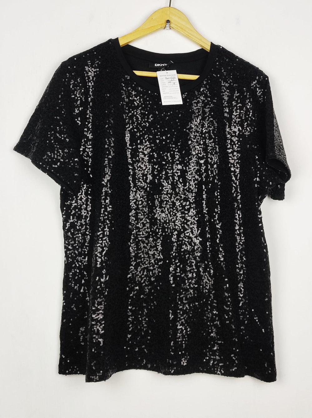 Buy online pre-used pre-loved 100% authentic & Original branded Dkny (PW-1566) available in Pakistan. Top international brands avilable.