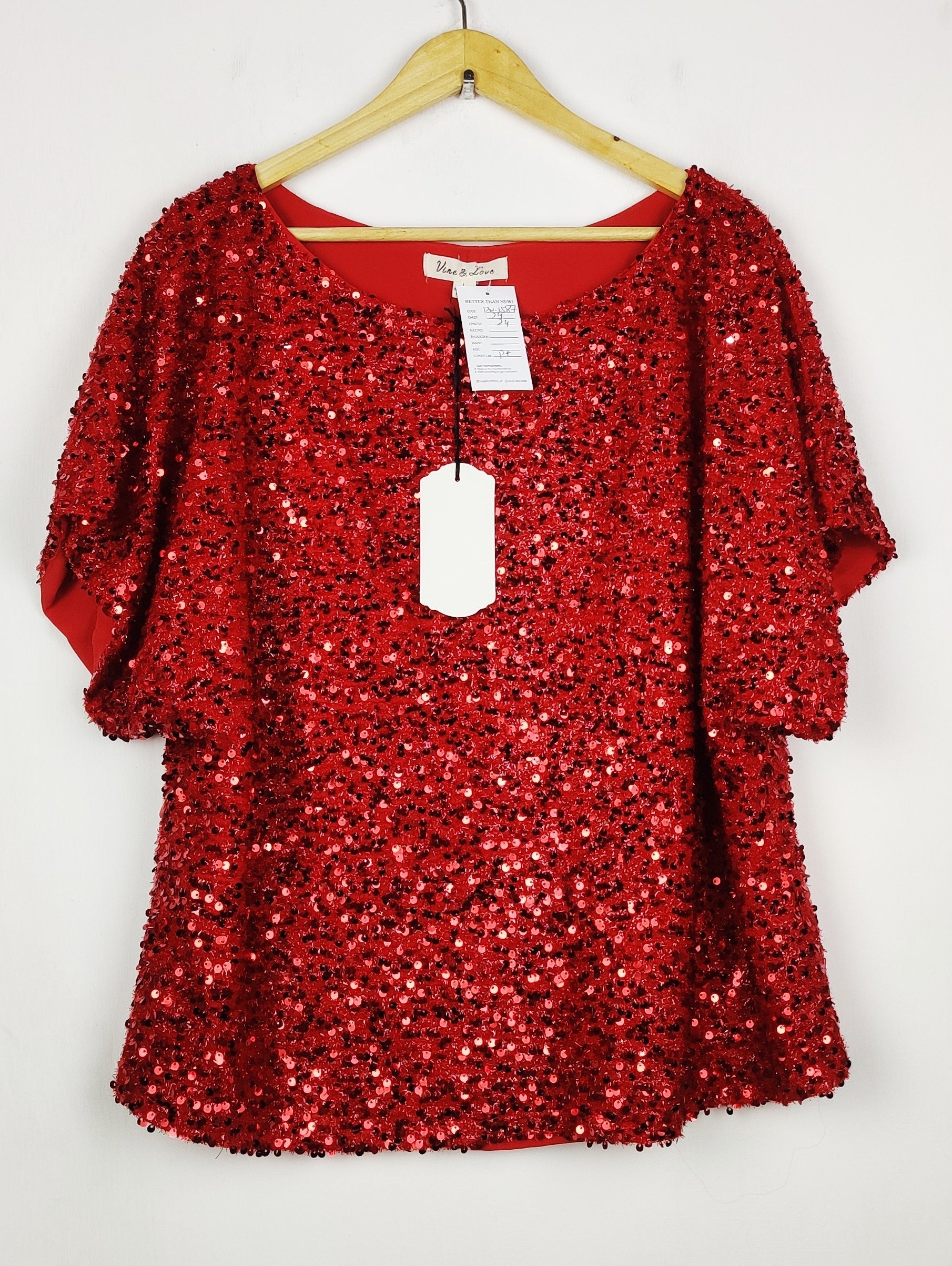 Buy online pre-used pre-loved 100% authentic & Original branded Vine & Love (PW-1587) available in Pakistan. Top international brands avilable.