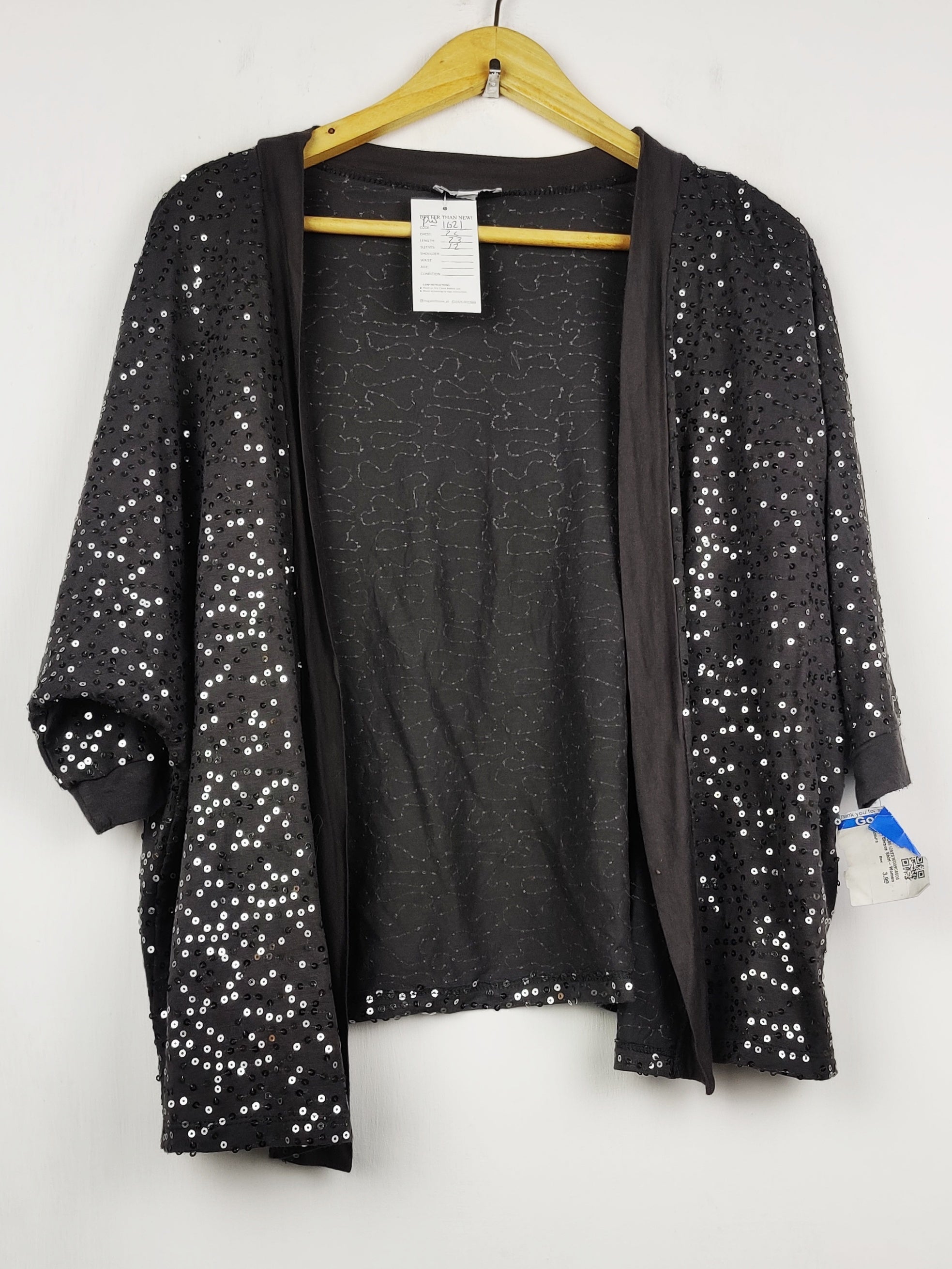 Buy online pre-used pre-loved 100% authentic & Original branded Josepha (PW-1621) available in Pakistan. Top international brands avilable.