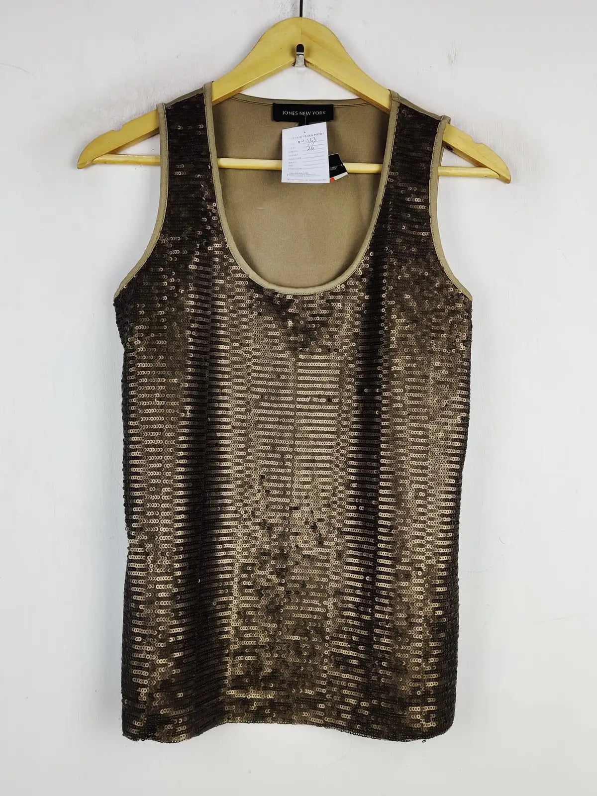 Buy online pre-used pre-loved 100% authentic & Original branded Jones New York (PW-163) available in Pakistan. Top international brands avilable.