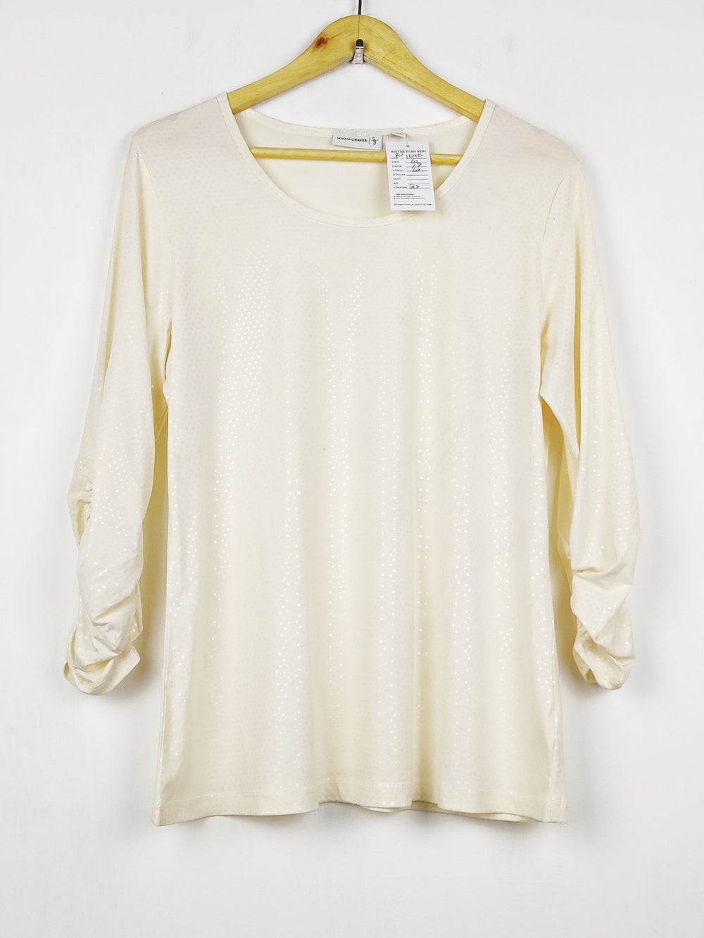 Buy online pre-used pre-loved 100% authentic & Original branded Susan Graver (PW-1640) available in Pakistan. Top international brands avilable.