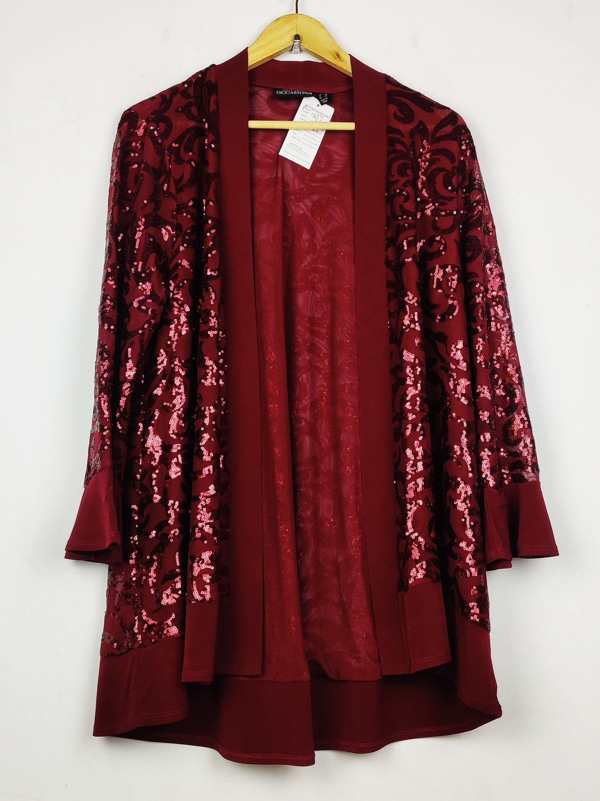 Buy online pre-used pre-loved 100% authentic & Original branded Occasion (PW-1657) available in Pakistan. Top international brands avilable.