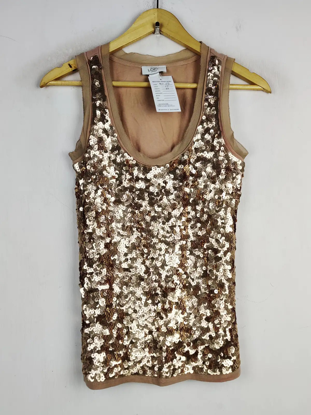 Buy online pre-used pre-loved 100% authentic & Original branded Lofit (PW-171) available in Pakistan. Top international brands avilable.