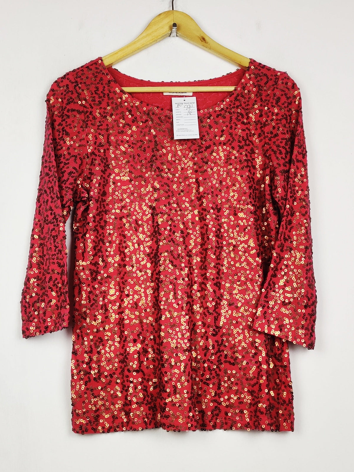 Buy online pre-used pre-loved 100% authentic & Original branded C.A.L.V.I.N. K.L.E.I.N (PW-1731) available in Pakistan. Top international brands avilable.