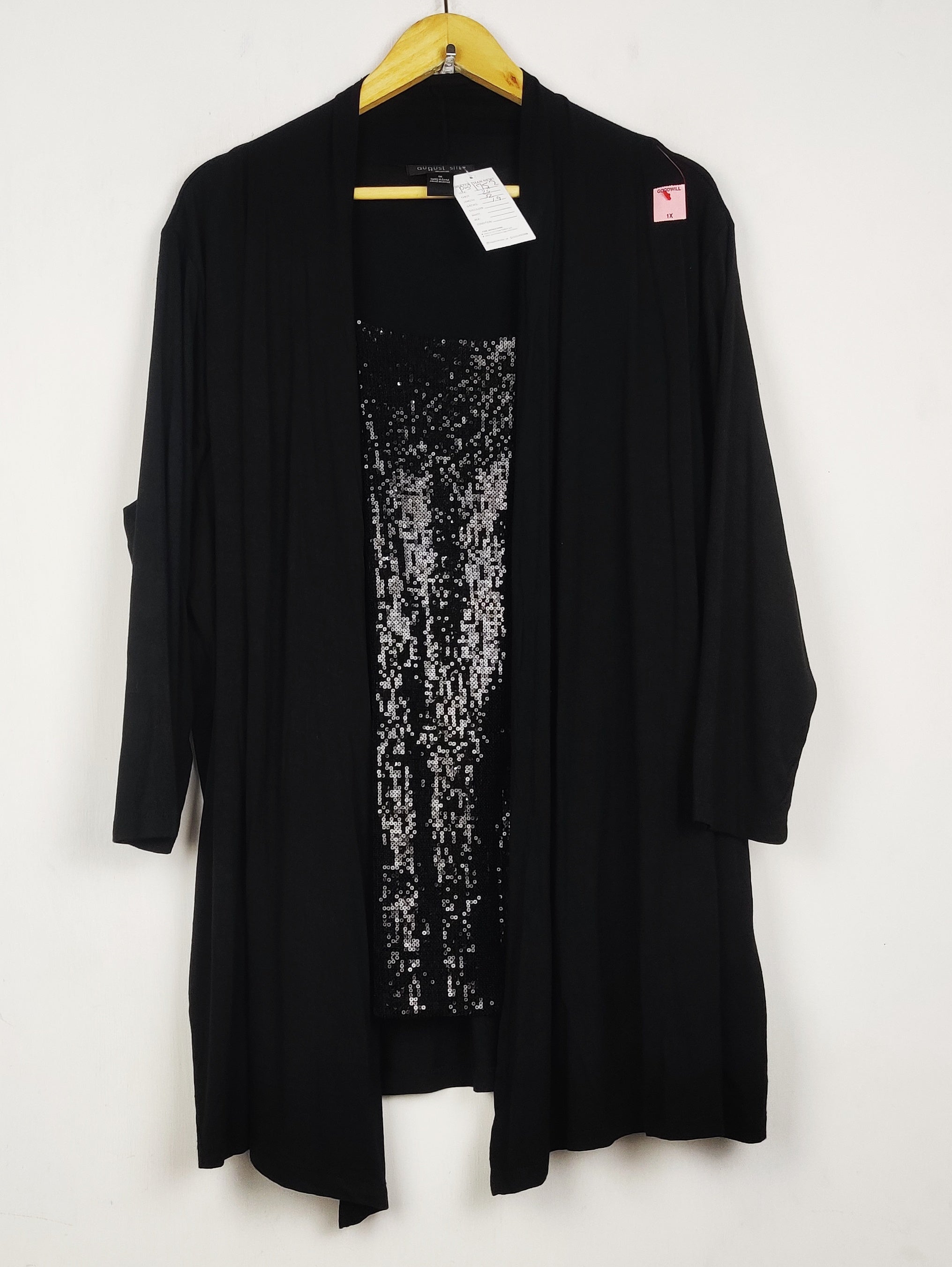 Buy online pre-used pre-loved 100% authentic & Original branded August Silk (PW-1752) available in Pakistan. Top international brands avilable.