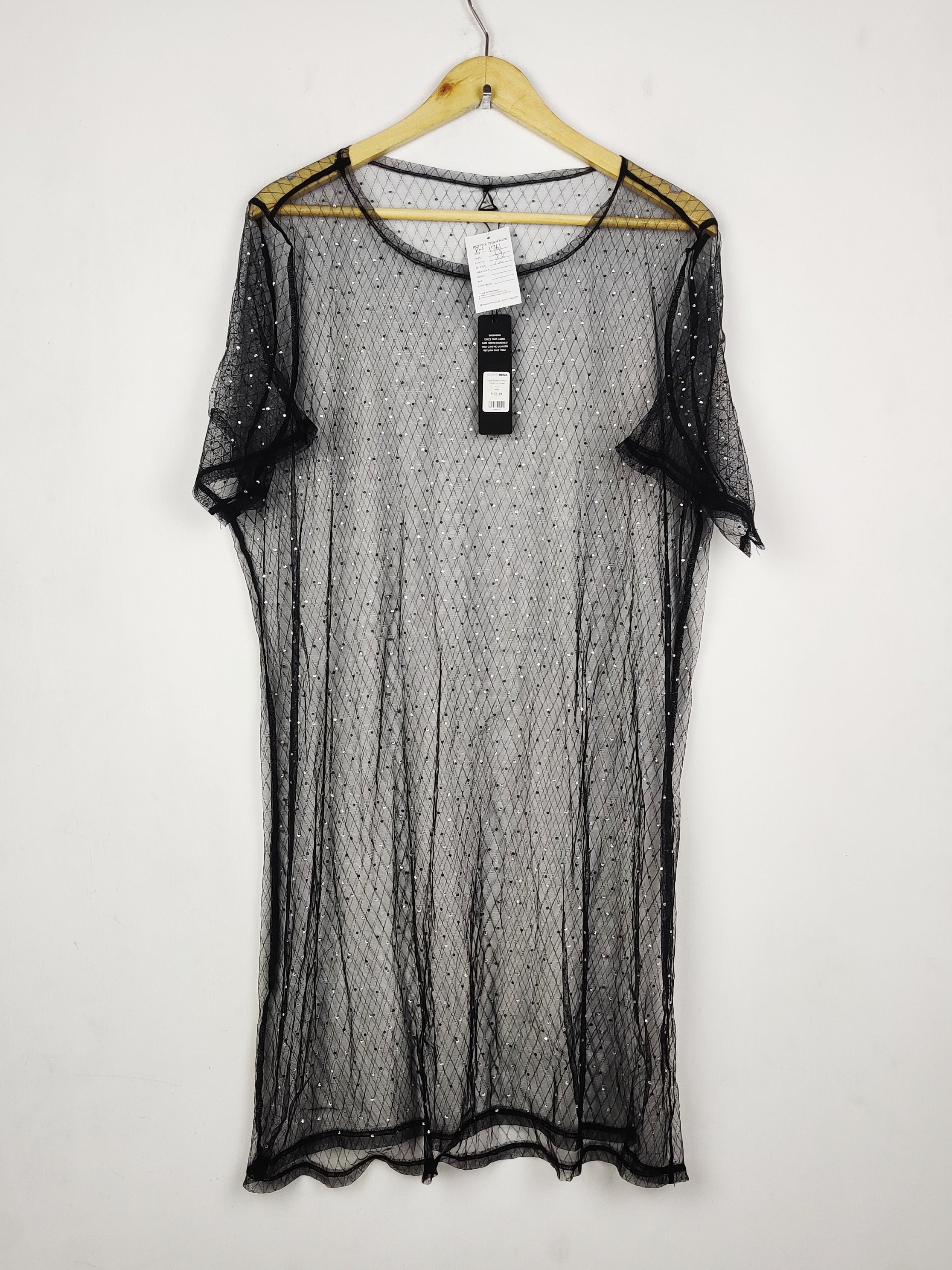 Buy online pre-used pre-loved 100% authentic & Original branded Fashion Nova (PW-1761) available in Pakistan. Top international brands avilable.