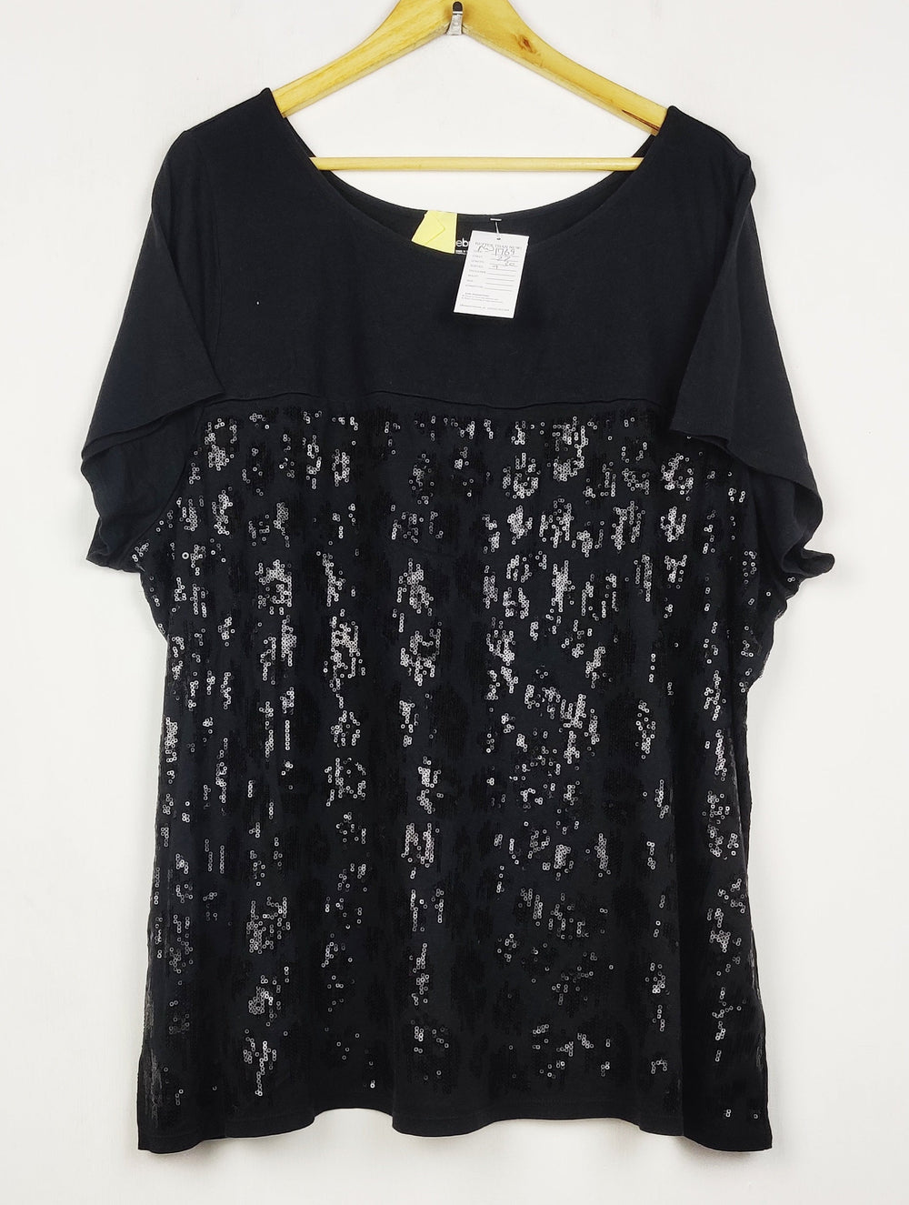 Buy online pre-used pre-loved 100% authentic & Original branded Lane Bryant (PW-1769) available in Pakistan. Top international brands avilable.