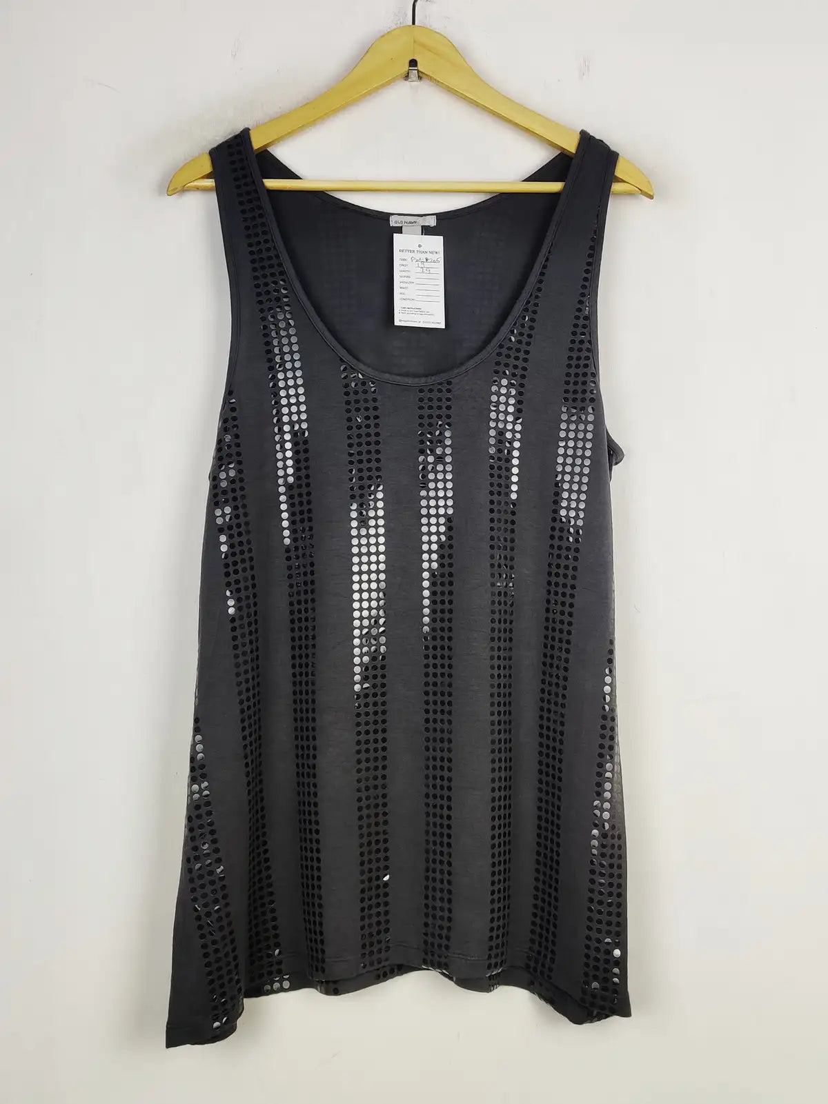 Buy online pre-used pre-loved 100% authentic & Original branded Old Navy (PW-205) available in Pakistan. Top international brands avilable.