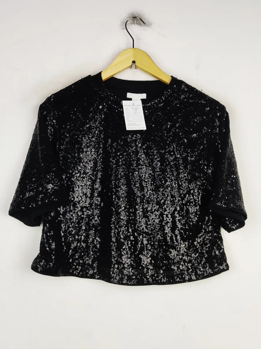 Buy online pre-used pre-loved 100% authentic & Original branded H&M (PW-22) available in Pakistan. Top international brands avilable.