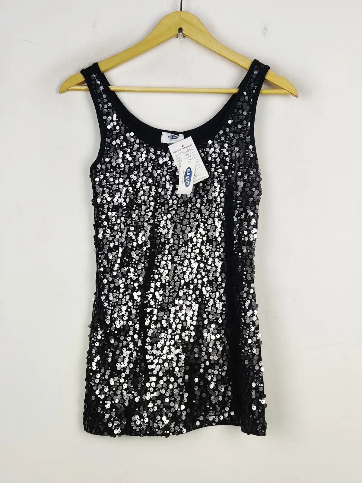 Buy online pre-used pre-loved 100% authentic & Original branded Old Navy (PW-269) available in Pakistan. Top international brands avilable.