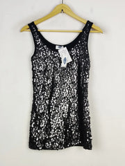 Buy online pre-used pre-loved 100% authentic & Original branded Old Navy (PW-269) available in Pakistan. Top international brands avilable.