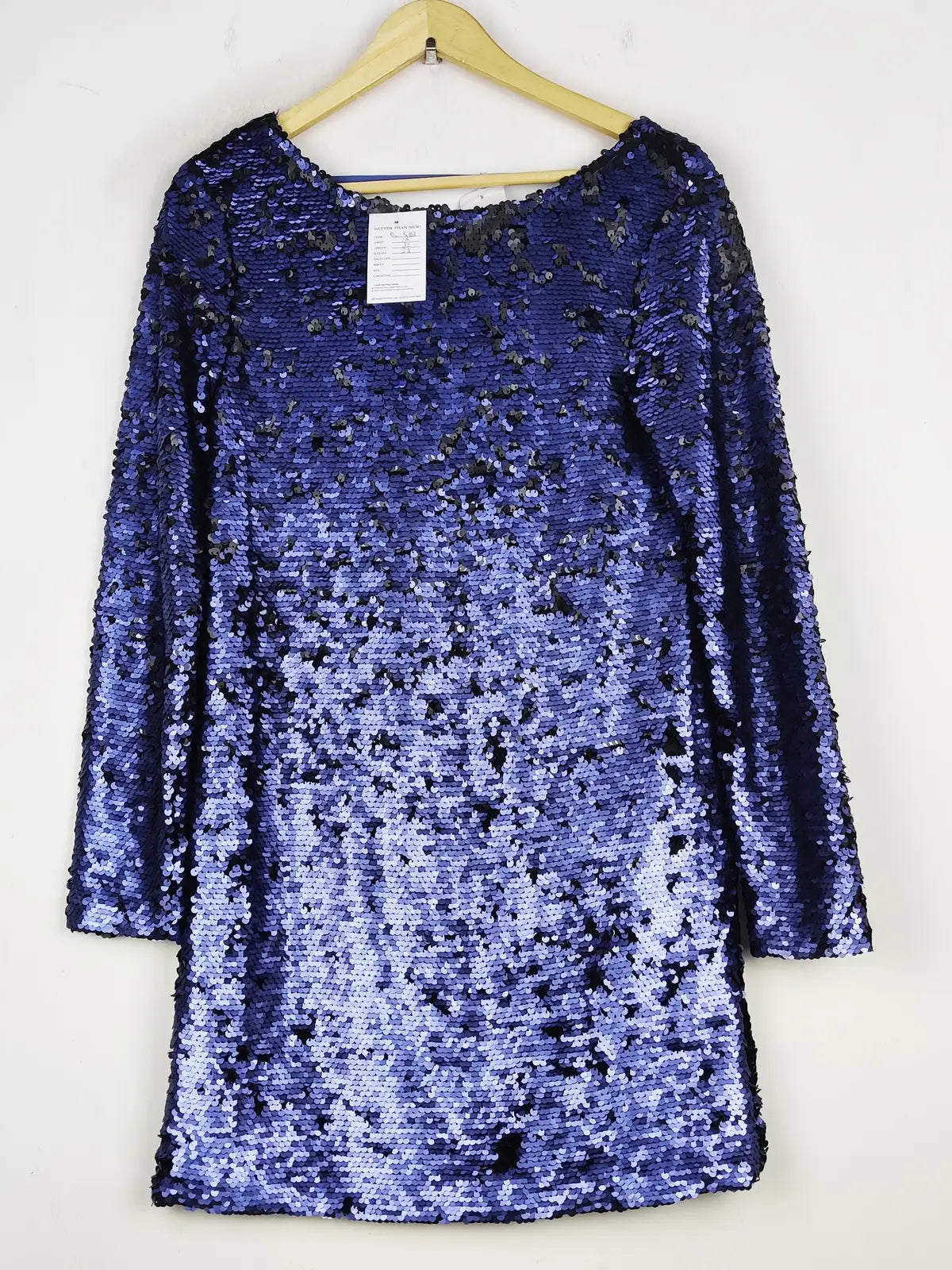 Buy online pre-used pre-loved 100% authentic & Original branded Unknown Brand (PW-529) available in Pakistan. Top international brands avilable.