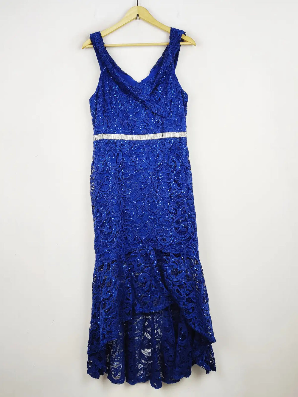 Buy online pre-used pre-loved 100% authentic & Original branded Unknown Brand (PW-534) available in Pakistan. Top international brands avilable.