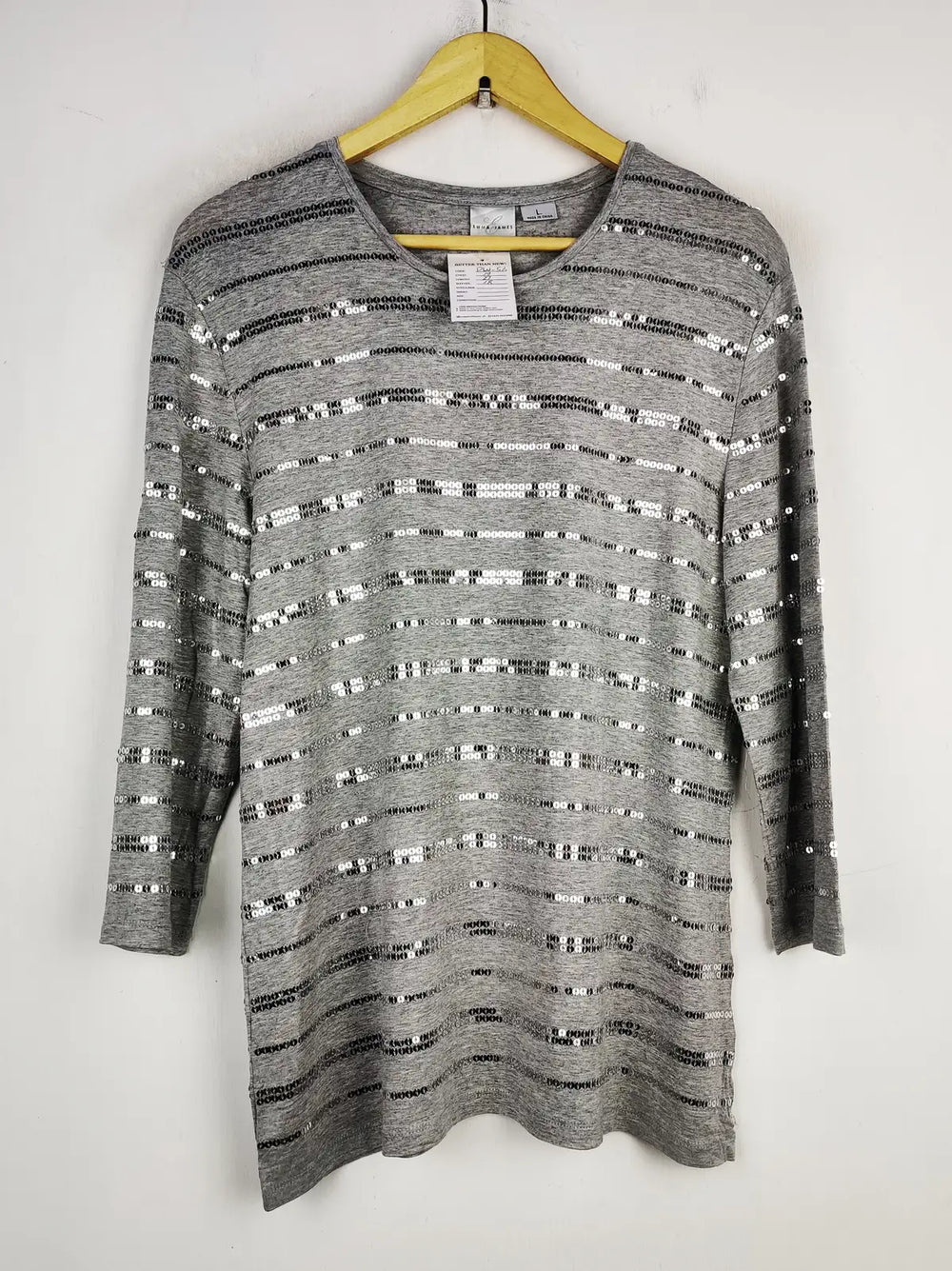 Buy online pre-used pre-loved 100% authentic & Original branded Emma James (PW-56) available in Pakistan. Top international brands avilable.