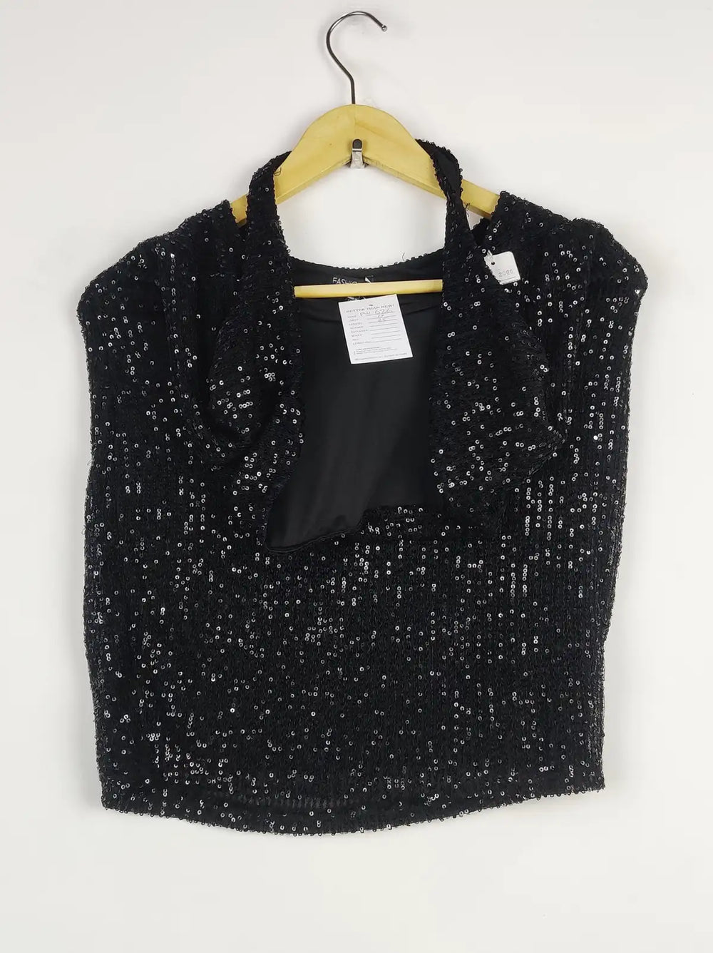 Buy online pre-used pre-loved 100% authentic & Original branded Fashion Nova (PW-626) available in Pakistan. Top international brands avilable.
