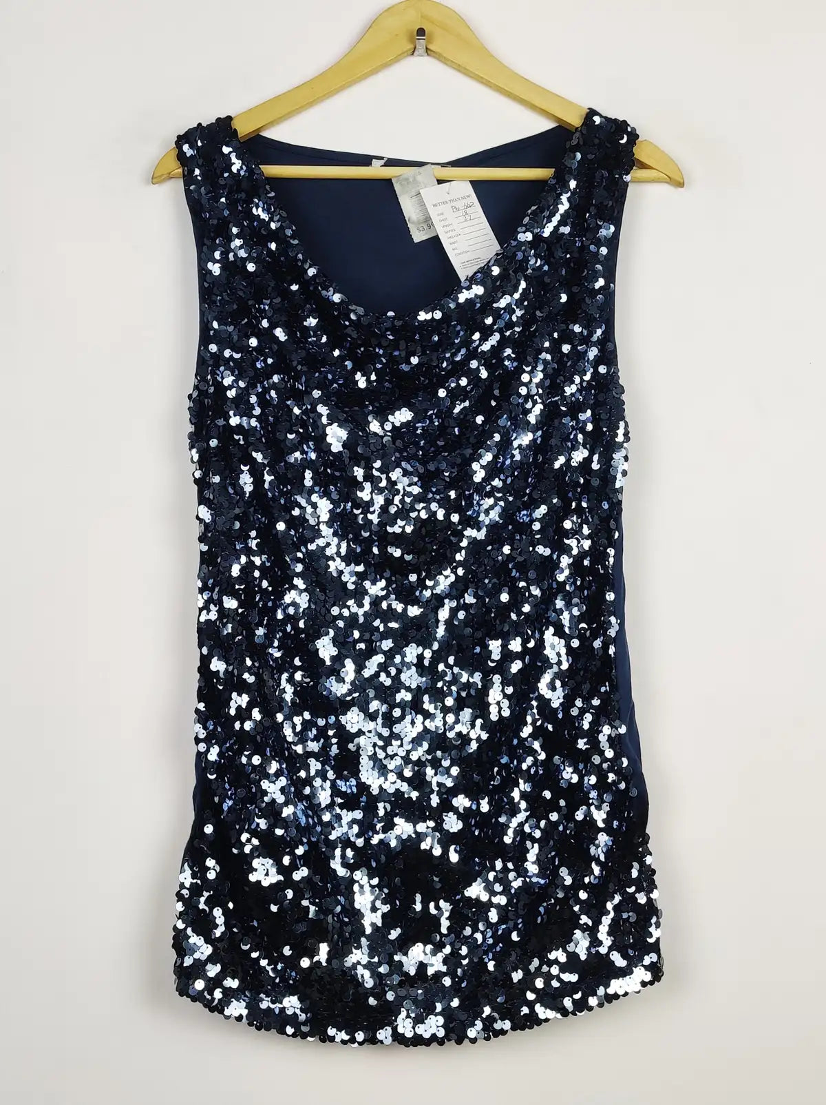 Buy online pre-used pre-loved 100% authentic & Original branded Unknown Brand (PW-662) available in Pakistan. Top international brands avilable.