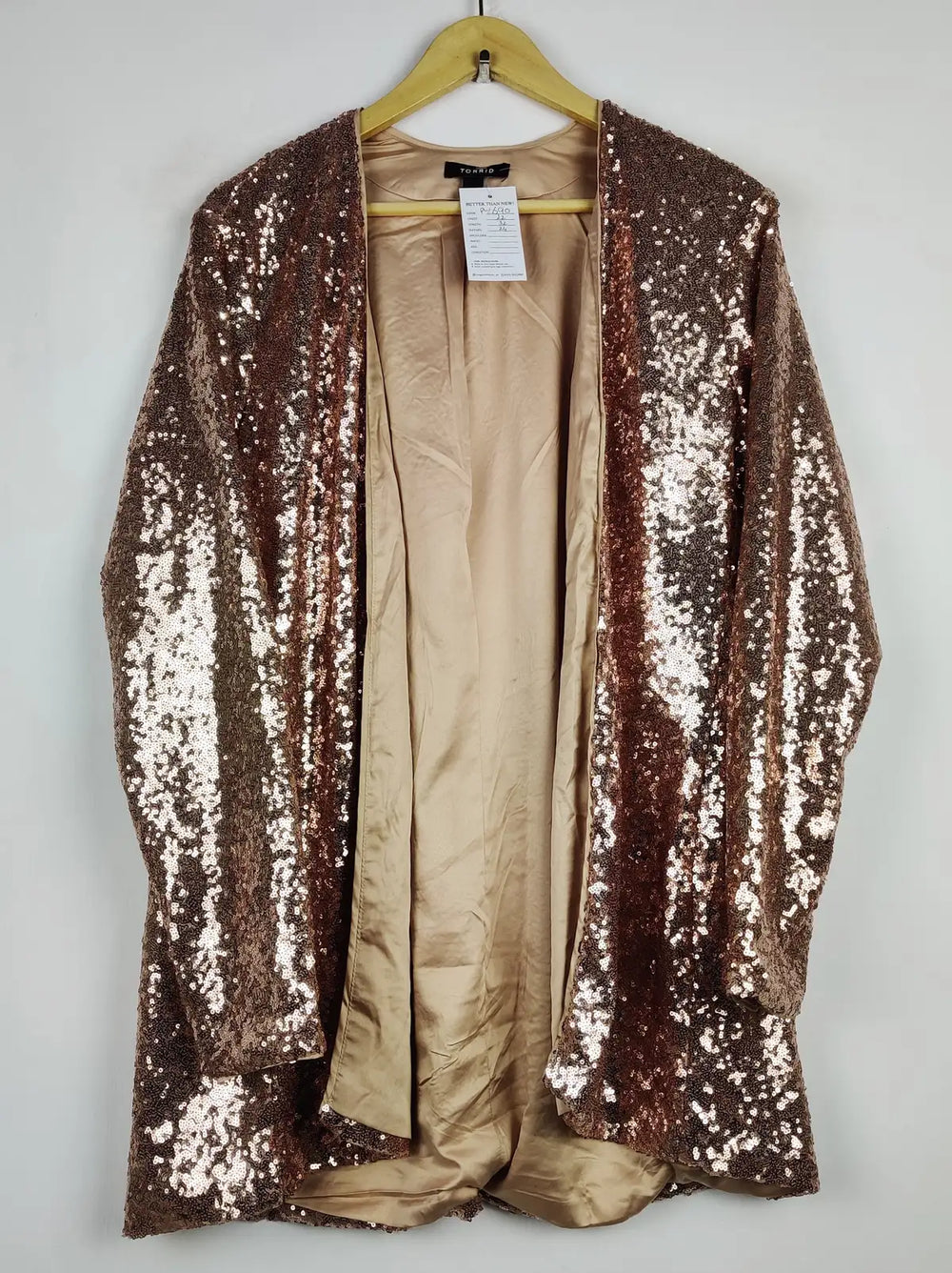 Buy online pre-used pre-loved 100% authentic & Original branded Torrid (PW-690) available in Pakistan. Top international brands avilable.