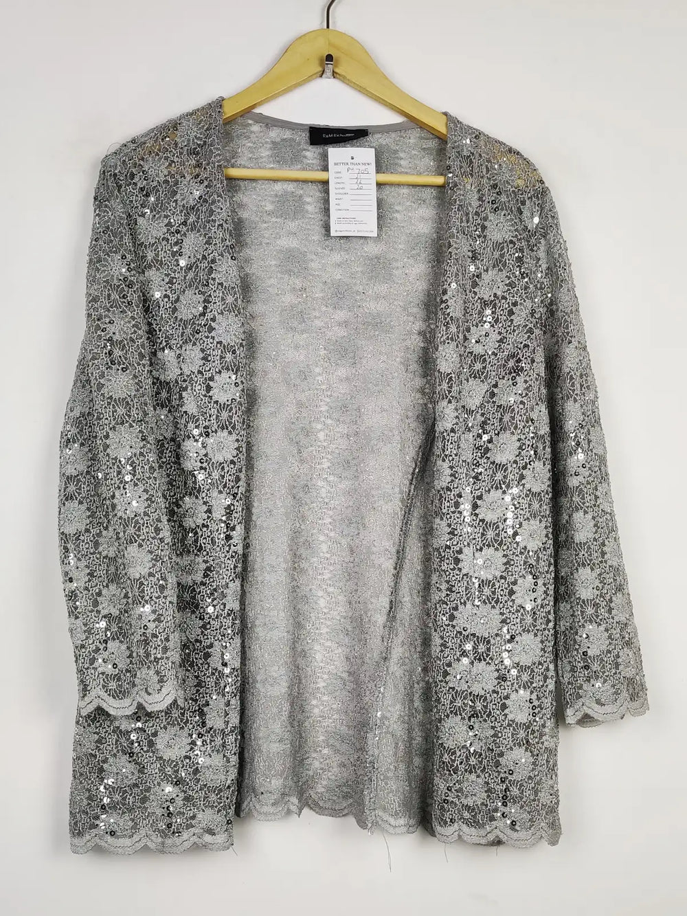 Buy online pre-used pre-loved 100% authentic & Original branded R&M (PW-705) available in Pakistan. Top international brands avilable.