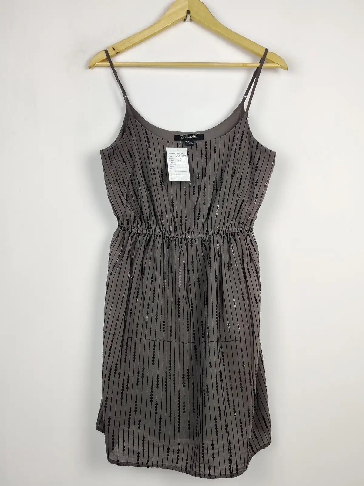 Buy online pre-used pre-loved 100% authentic & Original branded Forever 21 (PW-714) available in Pakistan. Top international brands avilable.