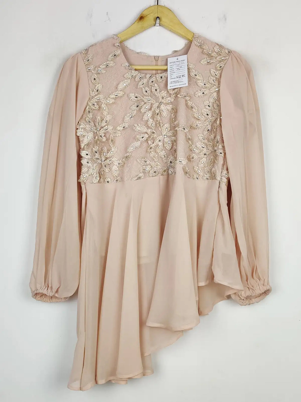 Buy online pre-used pre-loved 100% authentic & Original branded Unknown Brand (PW-739) available in Pakistan. Top international brands avilable.
