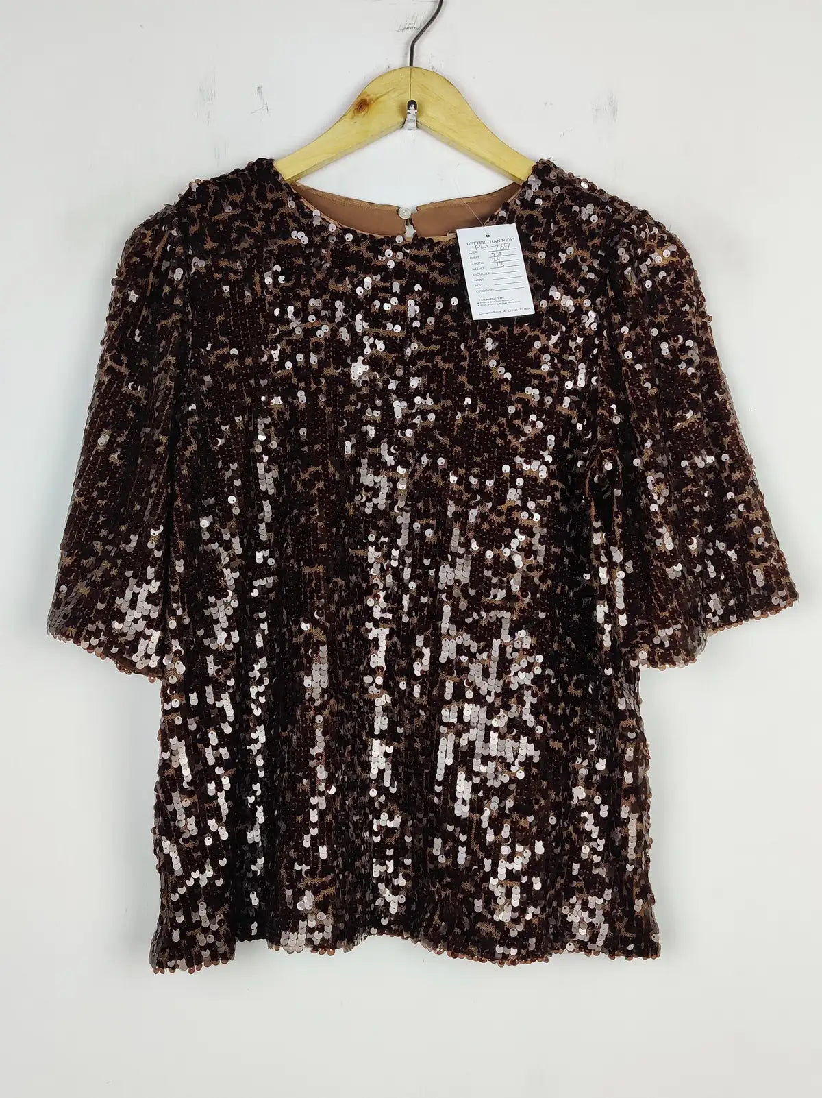 Buy online pre-used pre-loved 100% authentic & Original branded Lofit (PW-767) available in Pakistan. Top international brands avilable.