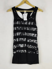 Buy online pre-used pre-loved 100% authentic & Original branded Pronto (PW-839) available in Pakistan. Top international brands avilable.