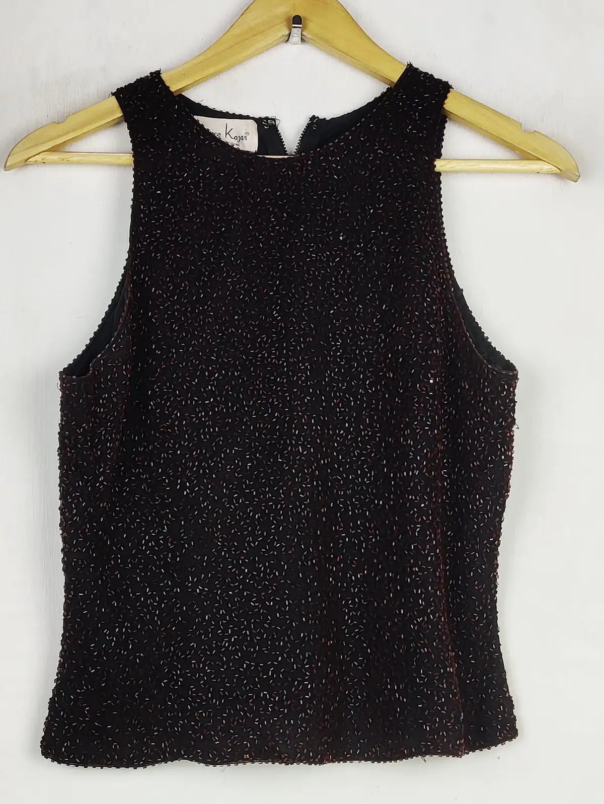 Buy online pre-used pre-loved 100% authentic & Original branded Laurence Kazar (PW-845) available in Pakistan. Top international brands avilable.