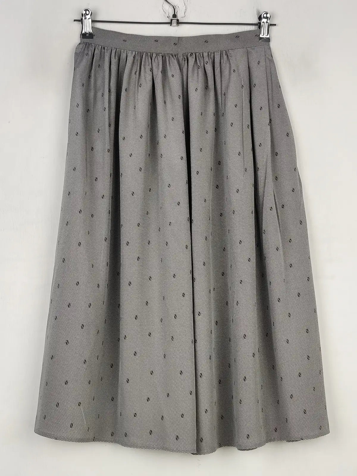 Buy online pre-used pre-loved 100% authentic & Original branded St Michael (S-1138) available in Pakistan. Top international brands avilable.