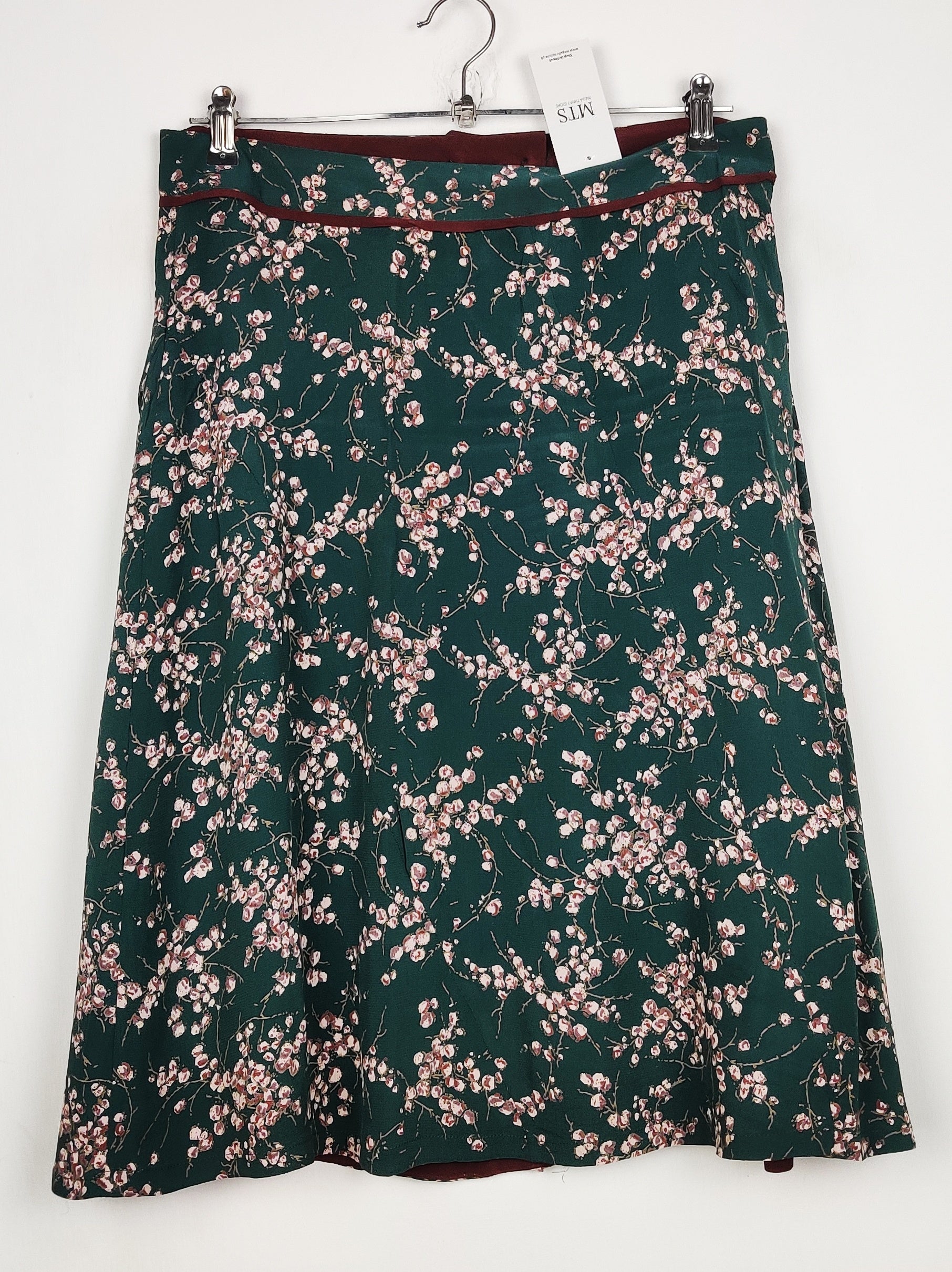 Buy online pre-used pre-loved 100% authentic & Original branded Noa Noa (S-1446) available in Pakistan. Top international brands avilable.