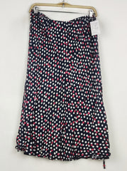 Buy online pre-used pre-loved 100% authentic & Original branded Unknown Brand (S-1541) available in Pakistan. Top international brands avilable.