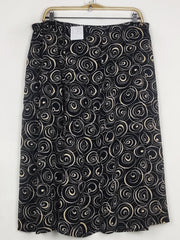 Buy online pre-used pre-loved 100% authentic & Original branded Unknown Brand (S-1639) available in Pakistan. Top international brands avilable.