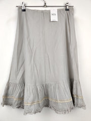 Buy online pre-used pre-loved 100% authentic & Original branded One Season (S-164) available in Pakistan. Top international brands avilable.