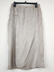 Buy online pre-used pre-loved 100% authentic & Original branded H&M (S-29) available in Pakistan. Top international brands avilable.