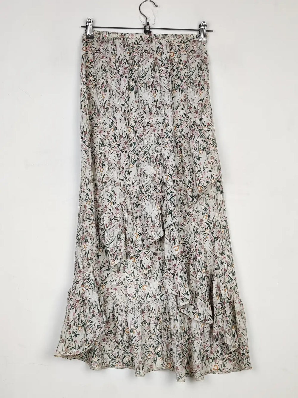 Buy online pre-used pre-loved 100% authentic & Original branded Primark (S-844) available in Pakistan. Top international brands avilable.