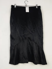 Buy online pre-used pre-loved 100% authentic & Original branded Primark (S-845) available in Pakistan. Top international brands avilable.