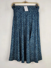 Buy online pre-used pre-loved 100% authentic & Original branded Shein (S-935) available in Pakistan. Top international brands avilable.