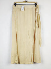 Buy online pre-used pre-loved 100% authentic & Original branded Primark (S-963) available in Pakistan. Top international brands avilable.
