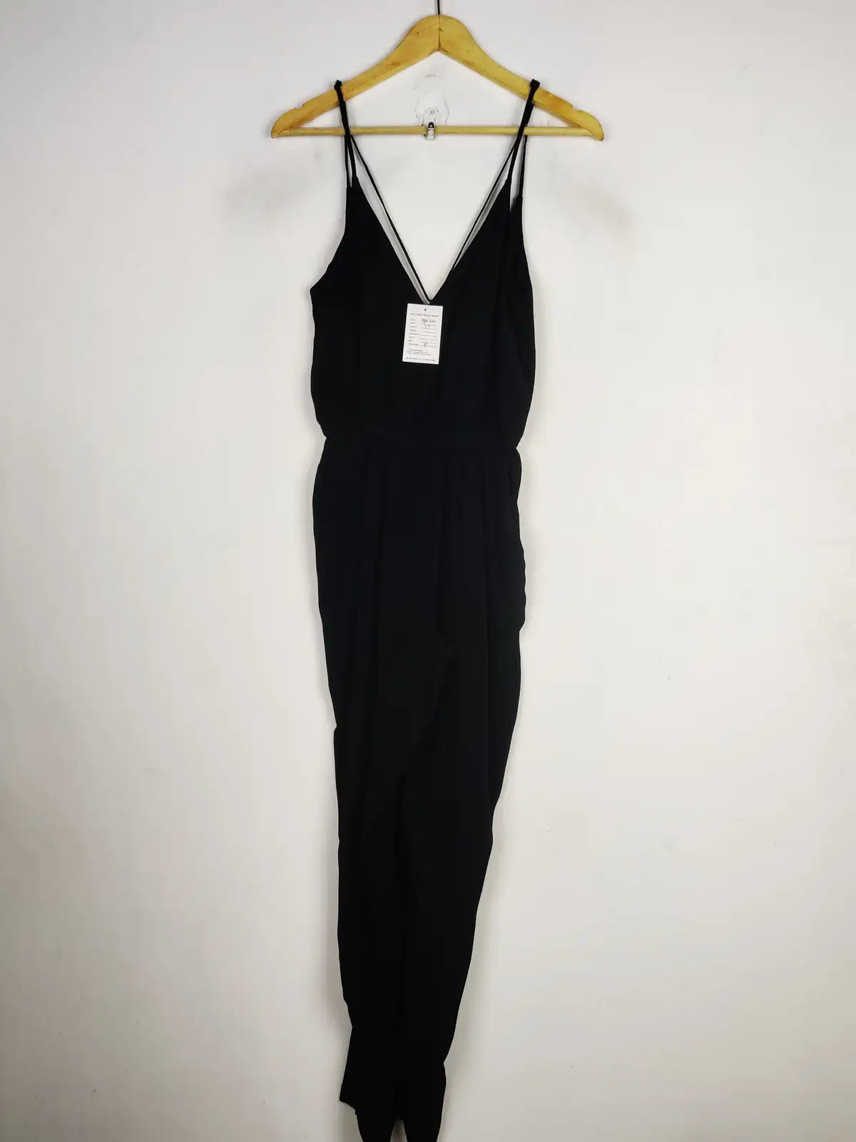 Buy online pre-used pre-loved 100% authentic & Original branded Topshop (SBD-216) available in Pakistan. Top international brands avilable.