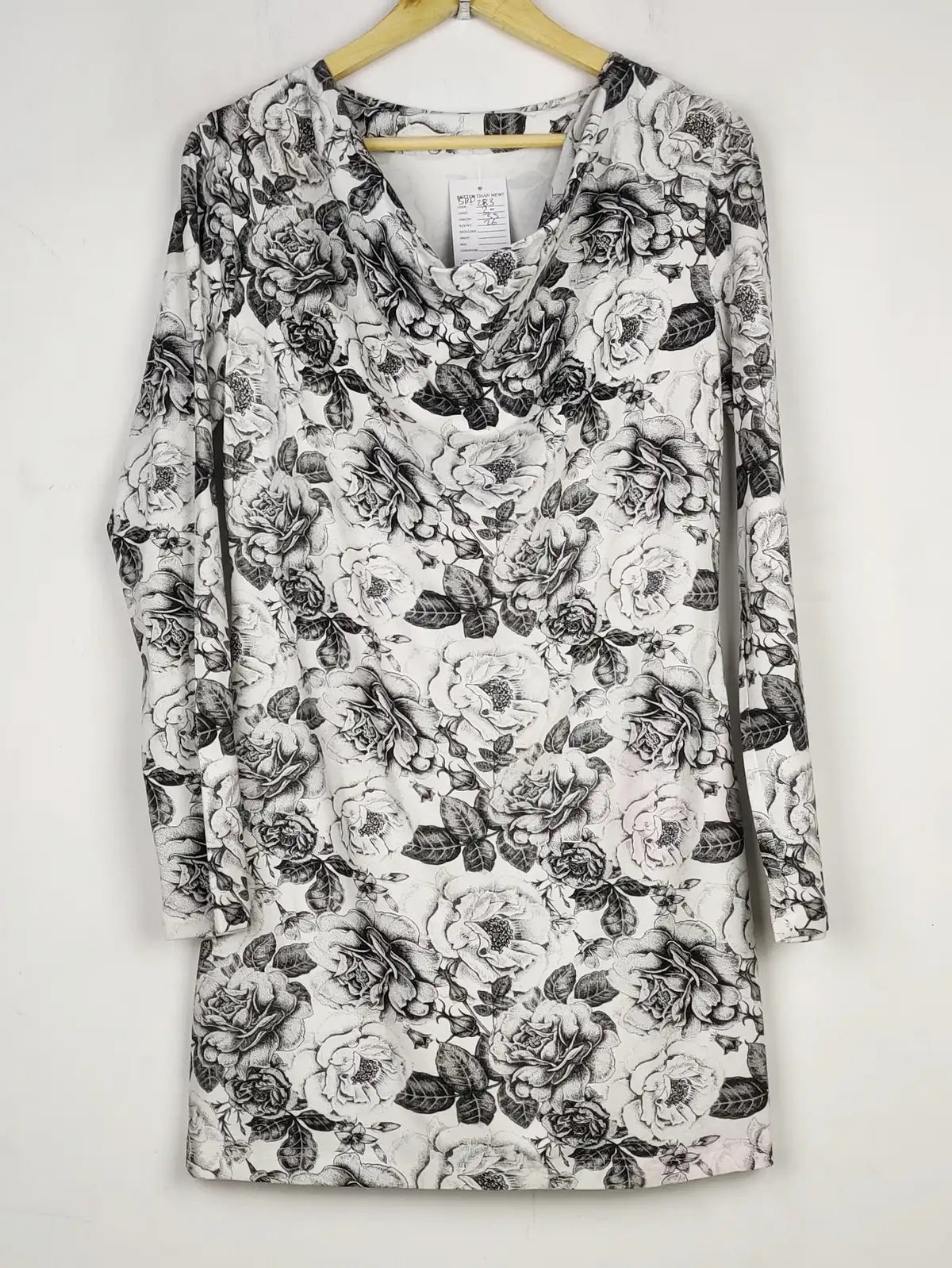 Buy online pre-used pre-loved 100% authentic & Original branded Unknown Brand (SBD-283) available in Pakistan. Top international brands avilable.