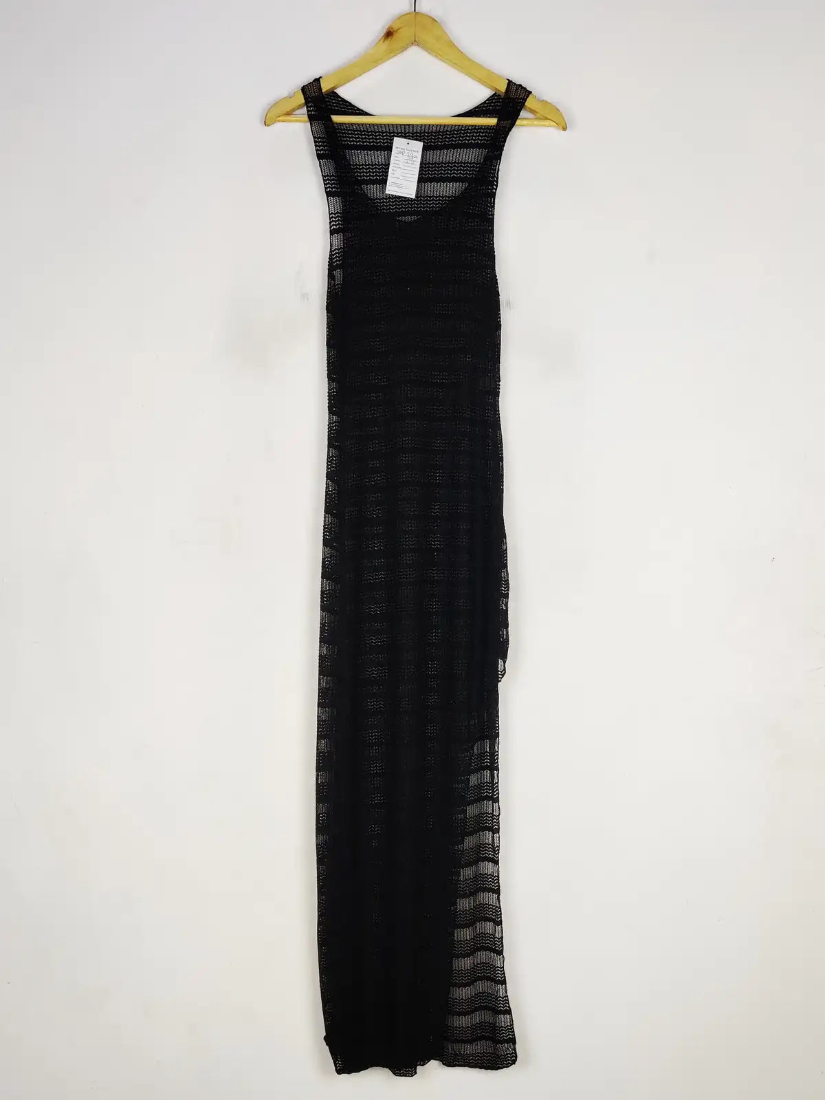 Buy online pre-used pre-loved 100% authentic & Original branded Unknown Brand (SBD-290) available in Pakistan. Top international brands avilable.