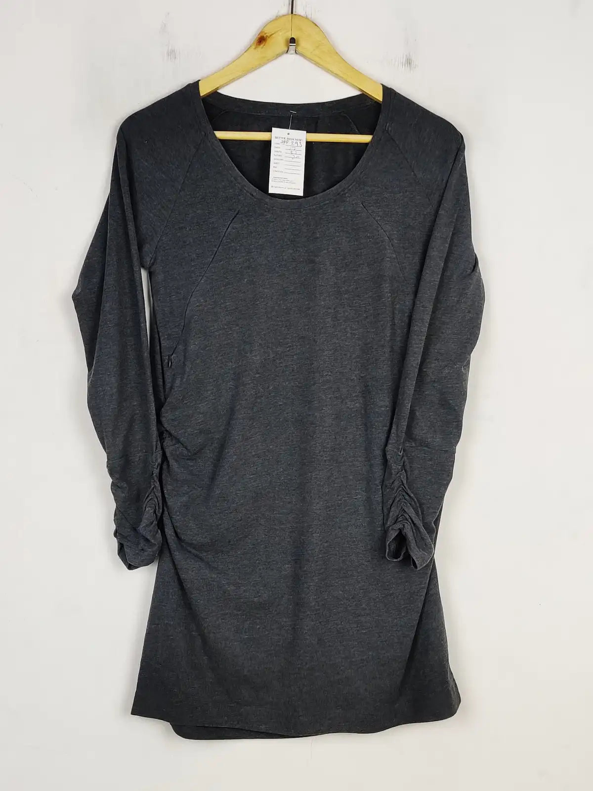 Buy online pre-used pre-loved 100% authentic & Original branded Unknown Brand (SBD-293) available in Pakistan. Top international brands avilable.