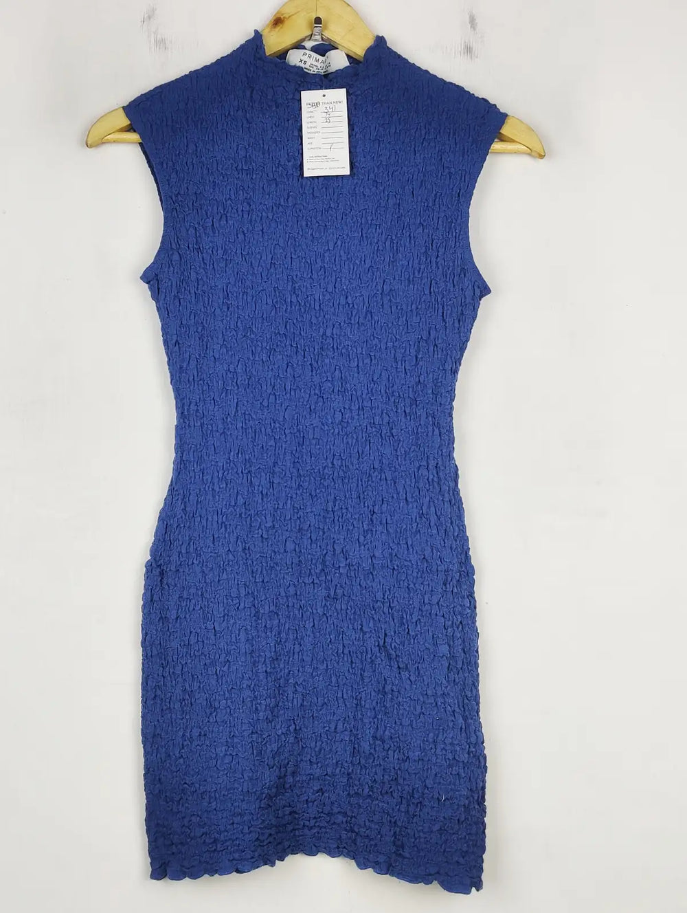 Buy online pre-used pre-loved 100% authentic & Original branded Primark (SBD-341) available in Pakistan. Top international brands avilable.
