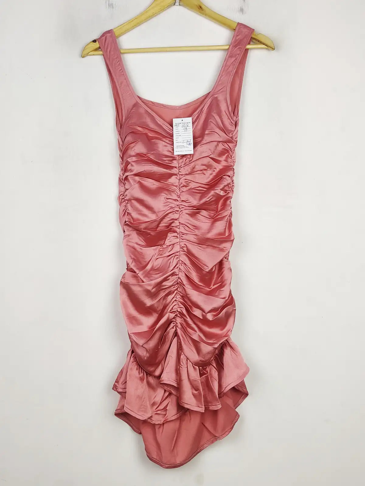 Buy online pre-used pre-loved 100% authentic & Original branded Unknown Brand (SBD-358) available in Pakistan. Top international brands avilable.