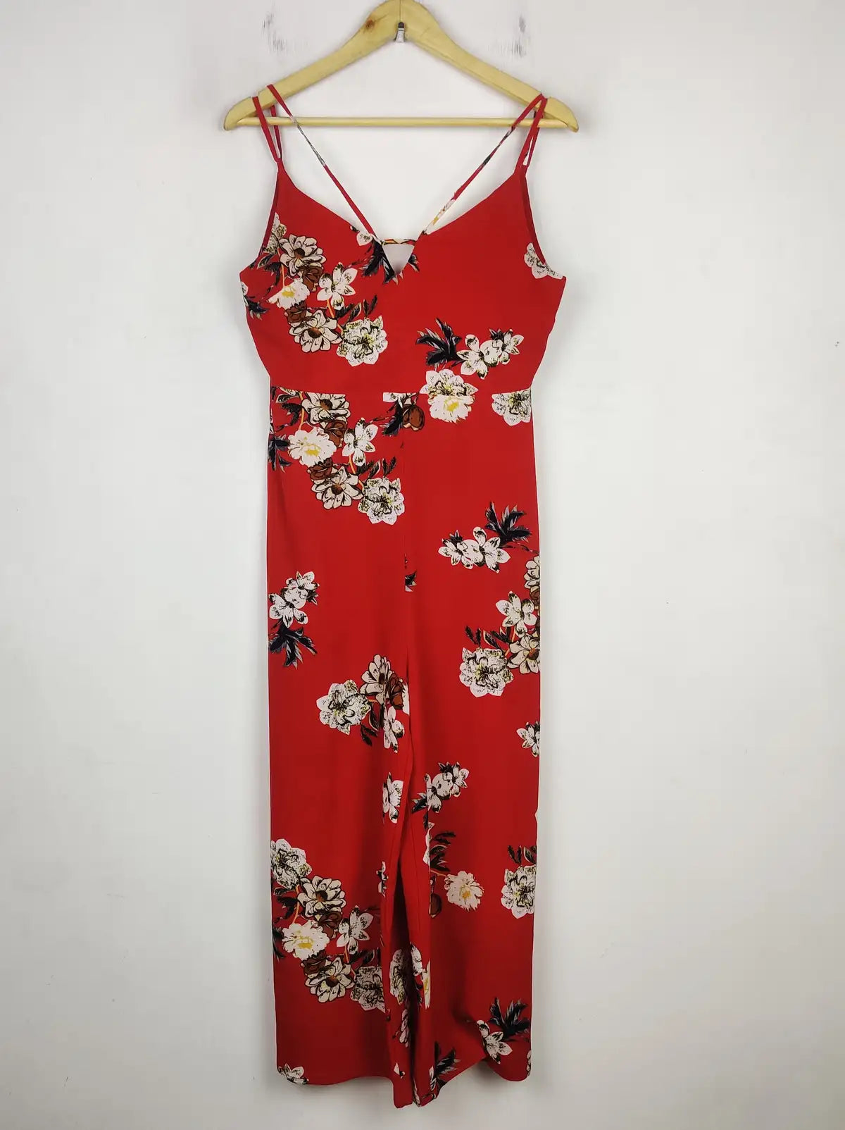 Buy online pre-used pre-loved 100% authentic & Original branded Next (SBD-369) available in Pakistan. Top international brands avilable.