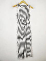 Buy online pre-used pre-loved 100% authentic & Original branded Shein (SBD-400) available in Pakistan. Top international brands avilable.