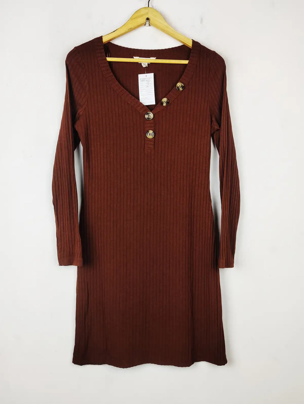 Buy online pre-used pre-loved 100% authentic & Original branded Miss Selfridge (SBD-406) available in Pakistan. Top international brands avilable.