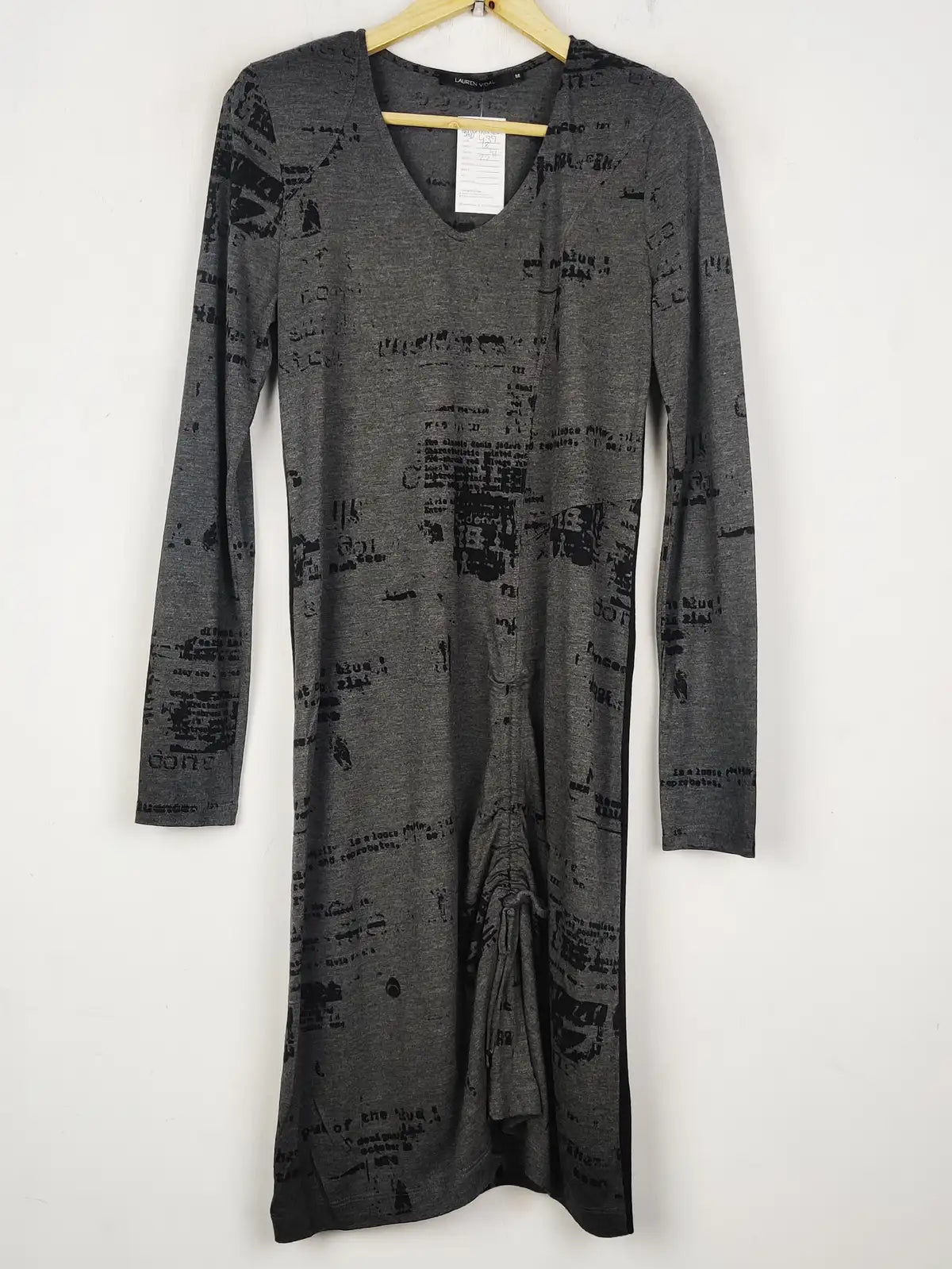 Buy online pre-used pre-loved 100% authentic & Original branded Lauren Vidal (SBD-437) available in Pakistan. Top international brands avilable.
